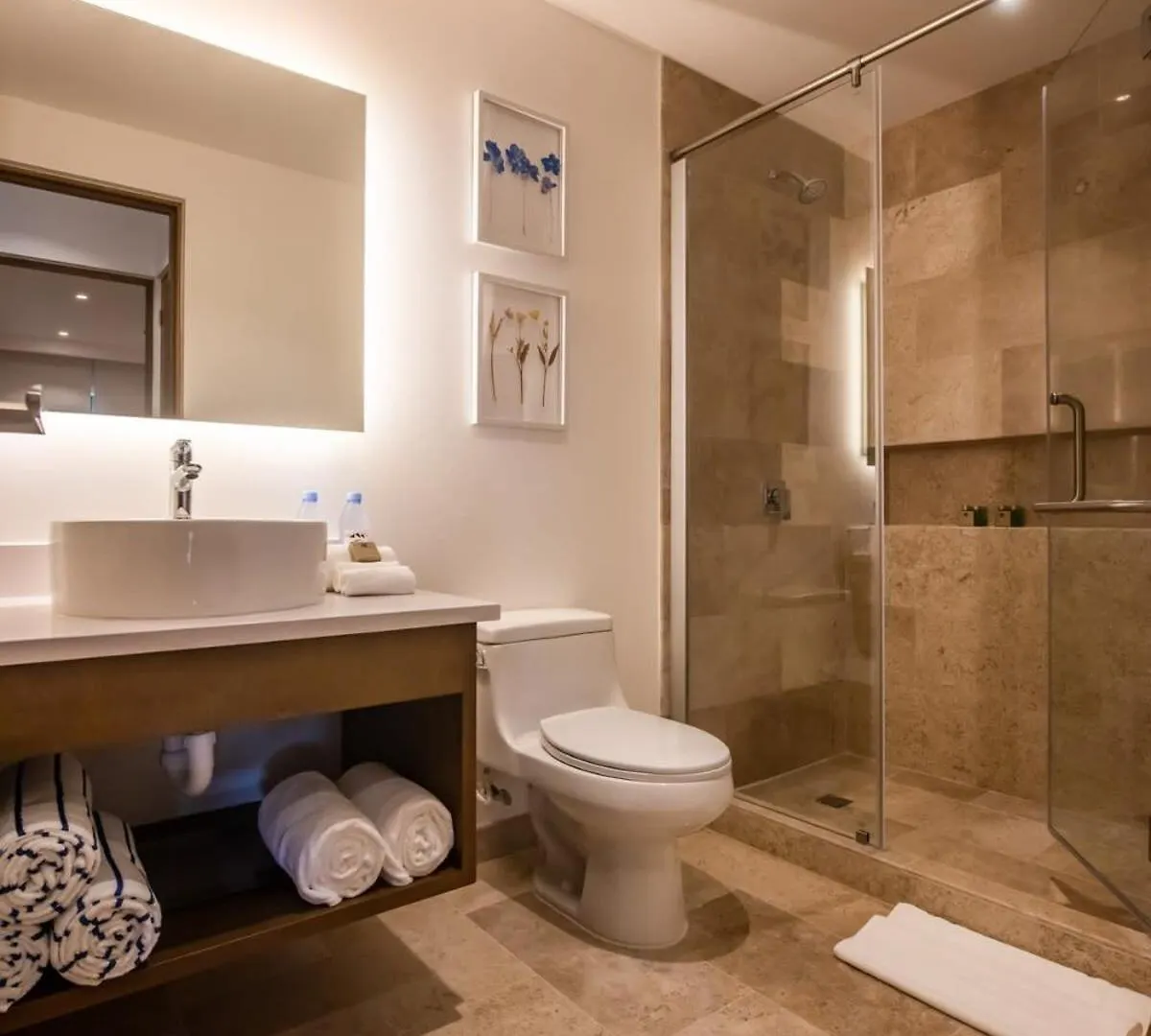 New Condo Roof Pool With Gym And Wifi Near 5Th Half Blk Kids Ok Playa del Carmen 0*,